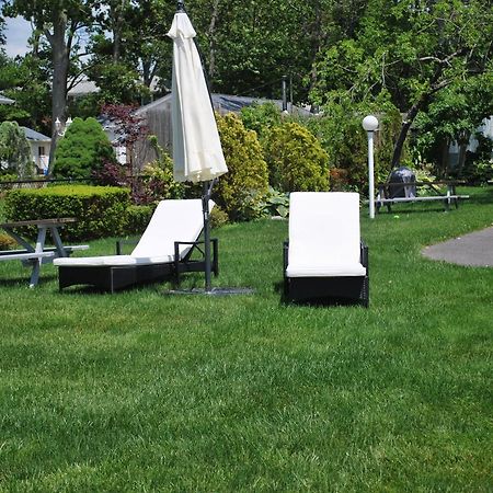 The Drake Inn Hampton Bays Exterior photo
